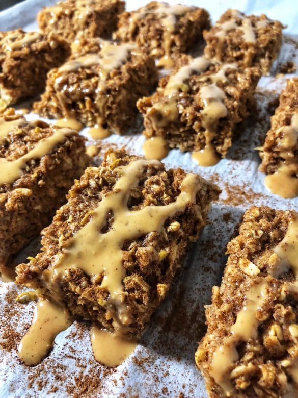 apple cinnamon oatmeal protein bars