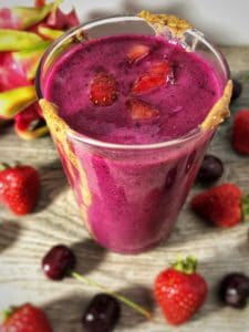 strawberry dragonfruit protein smoothie