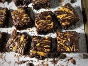 peanut butter dark chocolate fudge protein brownies