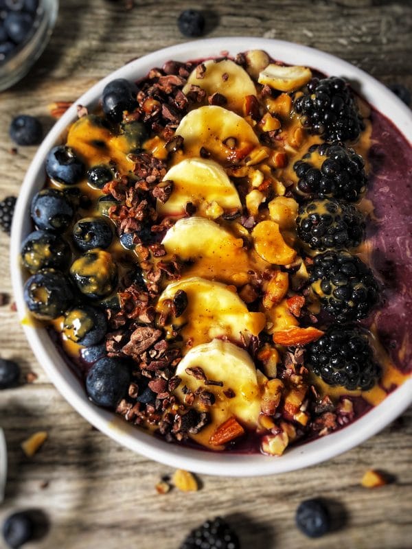 blueberry acai cacao protein smoothie bowl