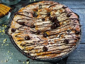 dark chocolate chip snickerdoodle protein pizookie