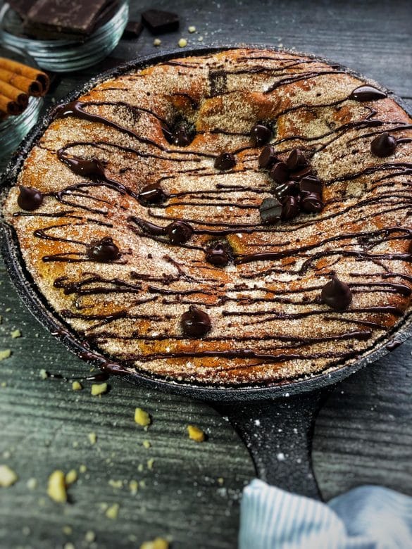 dark chocolate chip snickerdoodle protein pizookie