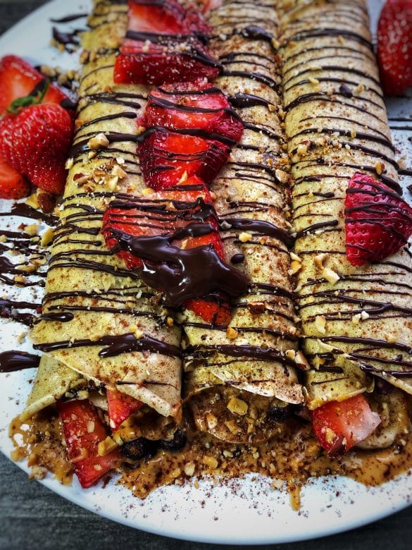 dark chocolate strawbery hazelnut protein crepes