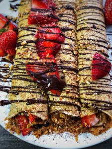 dark chocolate strawbery hazelnut protein crepes