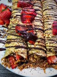 dark chocolate strawbery hazelnut protein crepes