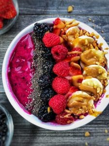 dragonfruit raspberry chia protein smoothie bowl